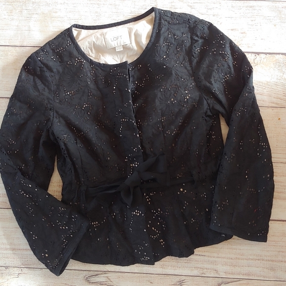 LOFT EYELET JACKET 6P - Picture 1 of 7